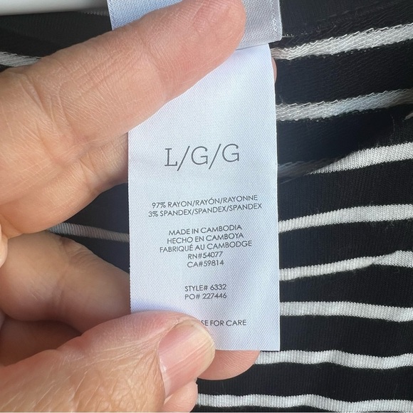 Cabi Women's Size Large Side Snap Tee Black White Sailor Stripe Tunic Top - Picture 3 of 6